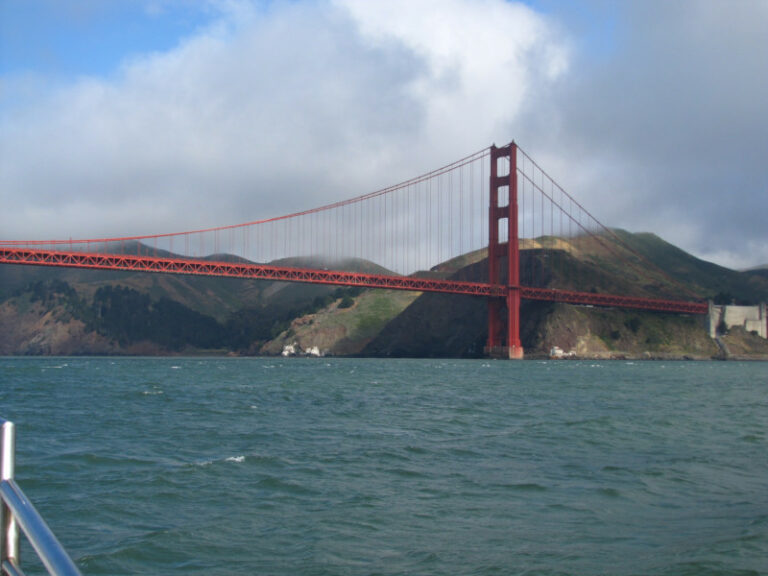 Golden Gate Bucht von San Francisco - Selbstliebe-Traumreise